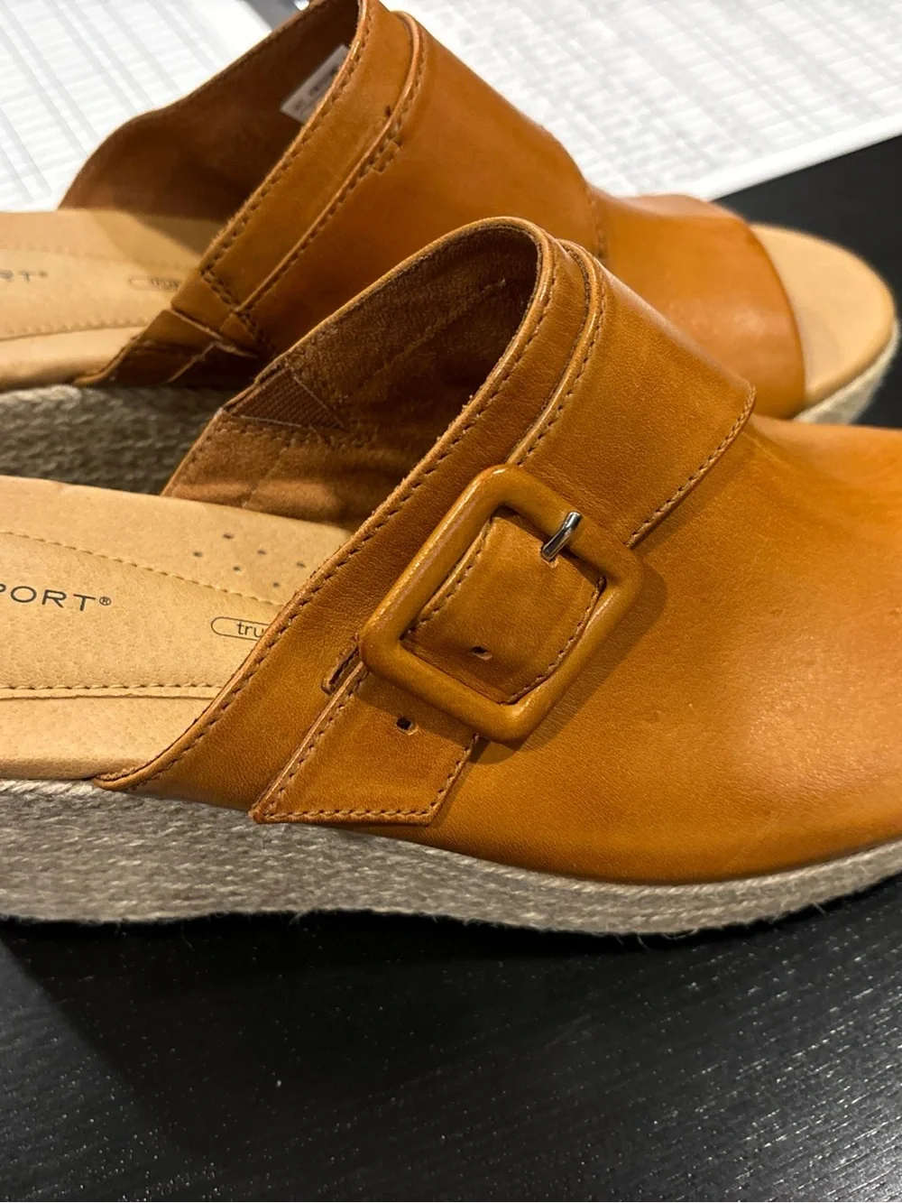 Rockport Lyla Buckle Slide Leather Wedge Sandal Woven Heel Cognac Women Size 9
